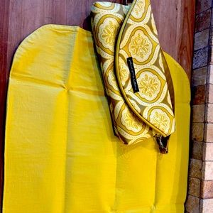 Petunia Pickle Bottom Shoulder Bag Clutch